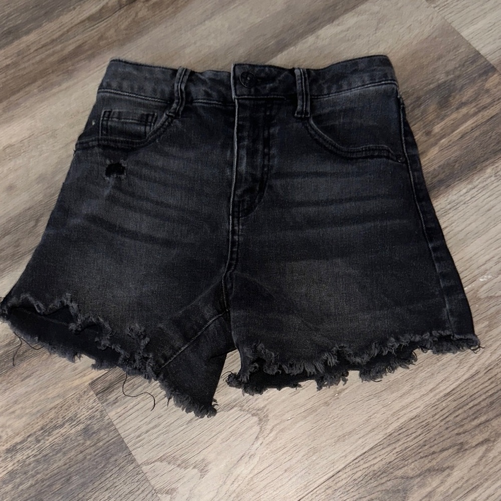 Rewash Black Jean Shorts with Distressed Frayed Hem